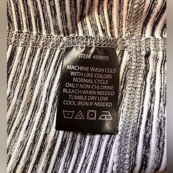 🛍️LUKKA Gray and white stripe with neon pink accent hoodie‎ jacket size M - Picture 7 of 7